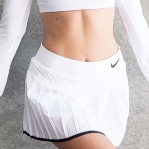New Nike Court Victory Pleated Skirt White Black Combo Tennis Rare Skort - Picture 2 of 9